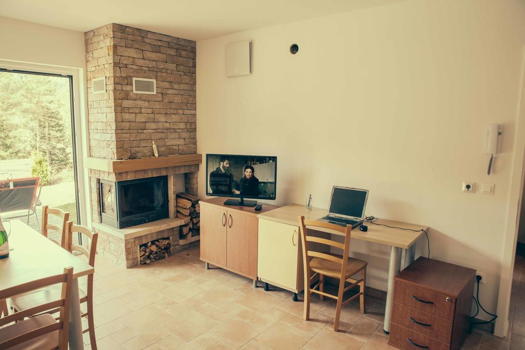 Hotel Ракитна Екстер'єр фото