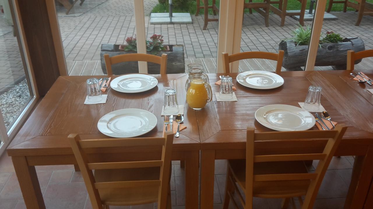 Hotel Ракитна Екстер'єр фото
