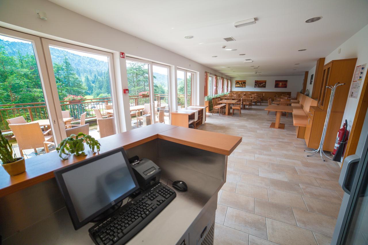 Hotel Ракитна Екстер'єр фото