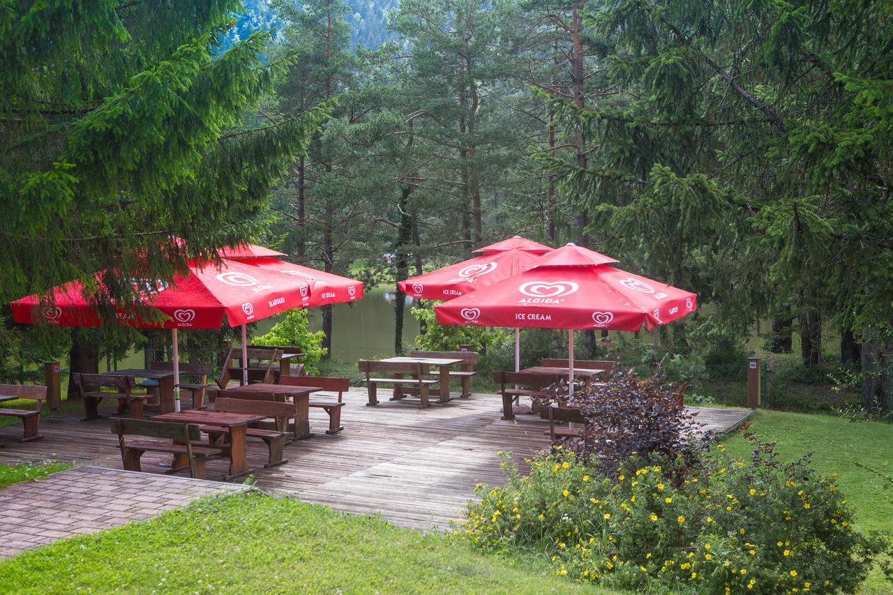 Hotel Ракитна Екстер'єр фото